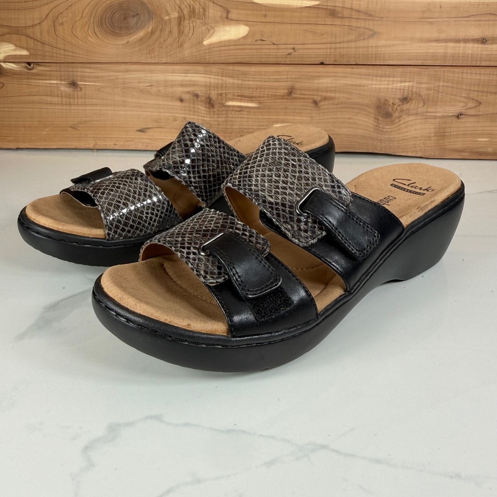 Clarks Delana Fenela Black Snake Leather Wedge Slide Sandals Womens 8.5 M